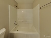 3245 Lakestream Dr photo'