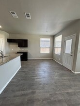 1915 Palo Duro Dr in Odessa, TX - Building Photo - Building Photo