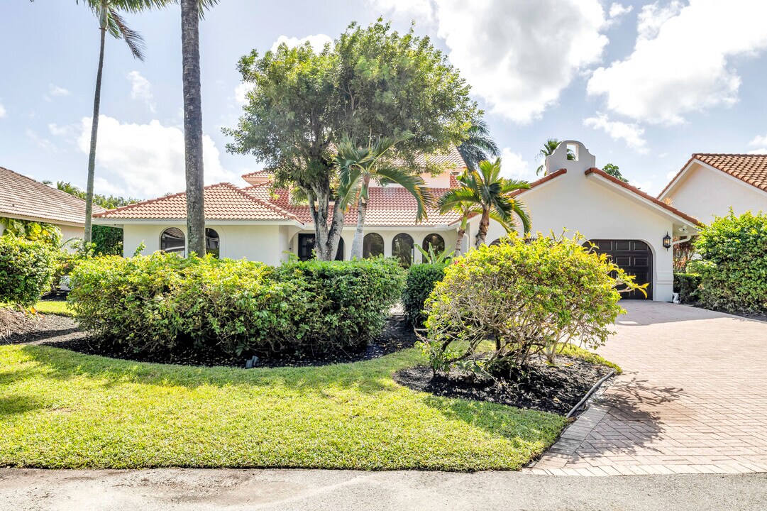 6083 Vista Linda Ln in Boca Raton, FL - Foto de edificio