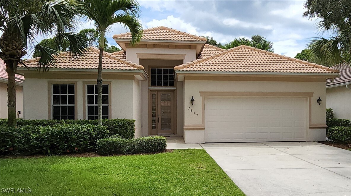 7856 Founders Cir in Naples, FL - Building Photo