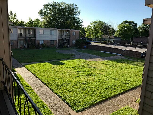 638 Heidrich St in Houston, TX - Building Photo - Building Photo