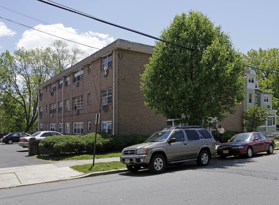 Sloane Realty in Orange, NJ - Building Photo