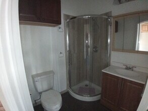 1921 Knoxville Ave, Unit 19211/2 in Long Beach, CA - Building Photo - Building Photo
