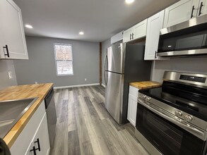 3685 E Brutus St-Unit -1A in Weedsport, NY - Building Photo - Building Photo