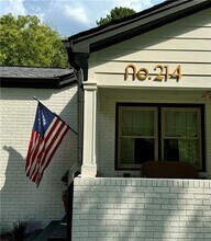 214 Etowah Dr in Cartersville, GA - Building Photo - Building Photo