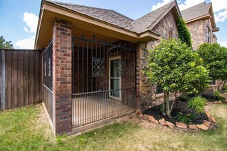 8001 New England Parkway in Amarillo, TX - Foto de edificio - Building Photo