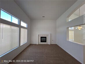 3319 Syvella Ct in Las Vegas, NV - Foto de edificio - Building Photo