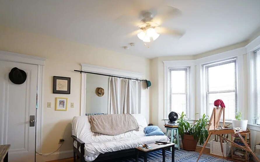 3 Ayr Rd, Unit 4 Ayr Rd., #23 in Boston, MA - Foto de edificio