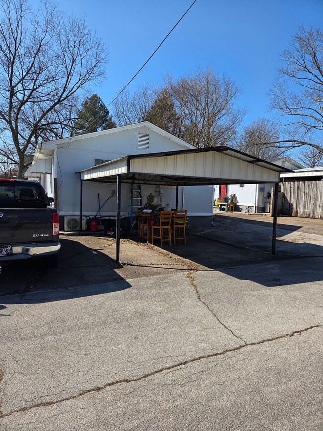 2029 Morganton Rd in Maryville, TN - Building Photo - Building Photo