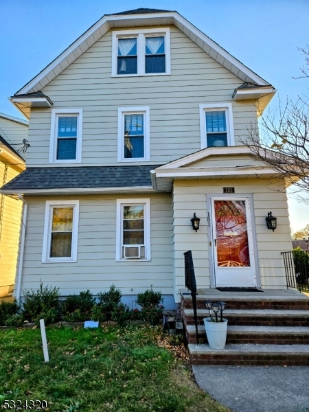 151 Harrison St in Nutley, NJ - Foto de edificio