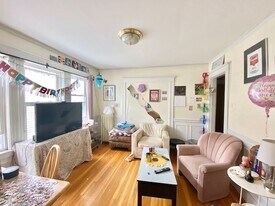 24 Claymoss Rd in Boston, MA - Building Photo