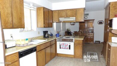 1446 S Palo Verde Dr in Apache Junction, AZ - Building Photo - Building Photo