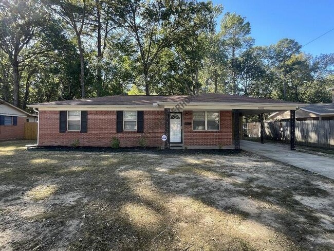 8500 Shelley Dr in Little Rock, AR - Building Photo - Building Photo