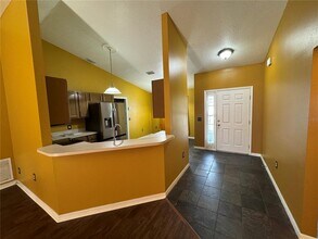 33830 Fairhaven Ct in Leesburg, FL - Building Photo - Building Photo