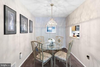 14 Cheverny Ct, Unit 14 Cheverny Ct in Trenton, NJ - Building Photo - Building Photo