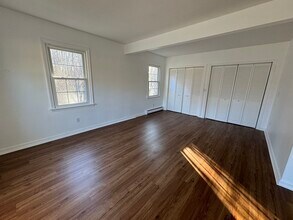 36 West St in Pepperell, MA - Building Photo - Building Photo