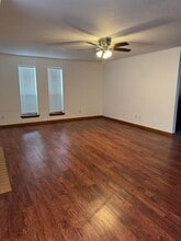 12505 Trail Driver St, Unit Traildriver B in Austin, TX - Foto de edificio - Building Photo