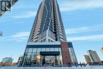 25 Wellington St S in Kitchener, ON - Building Photo - Building Photo