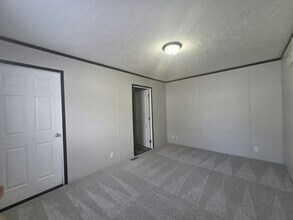 433 Warbler Ln in Madison, WI - Building Photo - Building Photo