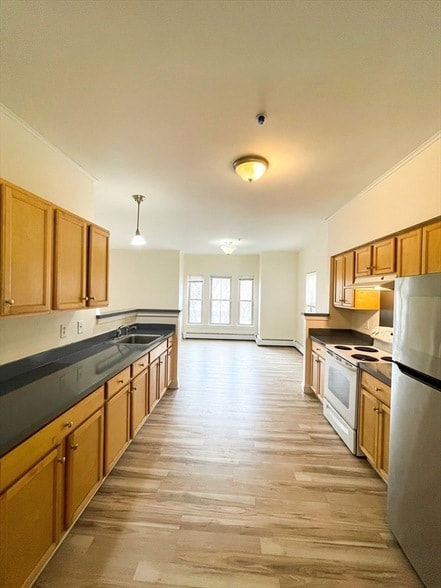 property at 12 Humphreys Pl