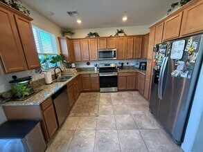 5020 Ronald Stephen Cir in Reno, NV - Building Photo - Building Photo