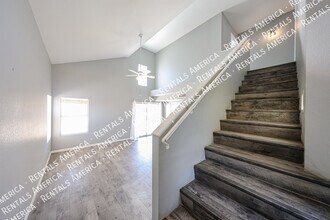 15847 N 32nd Pl in Phoenix, AZ - Building Photo - Building Photo