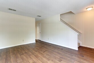Terrace Park Apartments in Nashville, TN - Foto de edificio - Building Photo