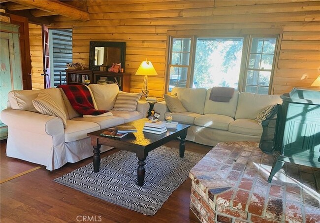 1709 Bernina Dr in Pine Mountain Club, CA - Foto de edificio - Building Photo