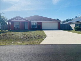 326 Churchill Ct in Kissimmee, FL - Building Photo