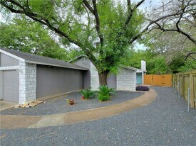 6715 West Gate Blvd in Austin, TX - Building Photo
