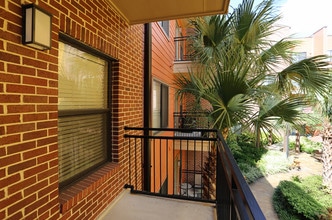 Camden Orange Court in Orlando, FL - Foto de edificio - Building Photo