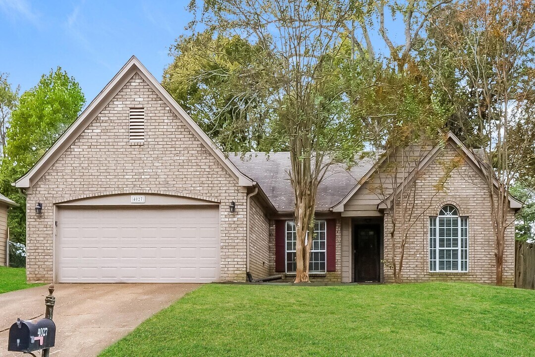 4027 Gouverneur St in Memphis, TN - Building Photo