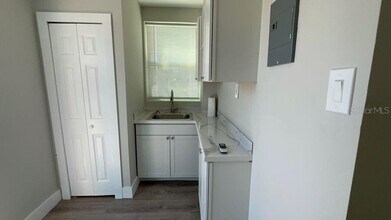 706 Harvey Ave in Daytona Beach, FL - Building Photo - Building Photo