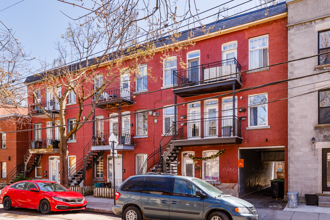 2468 Saint-Charles St in Montréal, QC - Building Photo