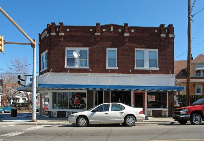 5368-5370 Carthage Ave in Cincinnati, OH - Building Photo - Building Photo