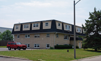 5815 Rose Ave Apartments