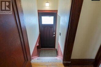659 Kipling Ave in Toronto, ON - Building Photo - Building Photo
