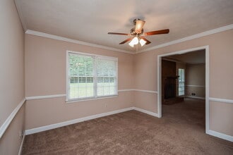 2975 Camary Pl Dr SE in Conyers, GA - Foto de edificio - Building Photo