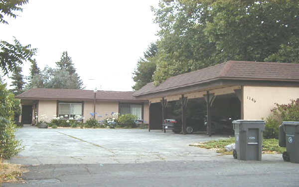 1146 Orchard St in Santa Rosa, CA - Building Photo - Building Photo