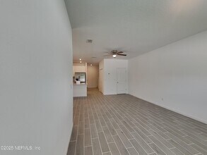 2197 Windward Cay Ln in Middleburg, FL - Building Photo - Building Photo