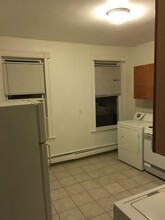 54 Portsmouth St, Unit 2T in Cambridge, MA - Foto de edificio - Building Photo