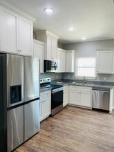 377 Chestnut St in Van, TX - Building Photo - Building Photo