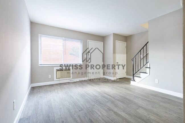 5814 N Meadows Blvd in Columbus, OH - Building Photo - Building Photo