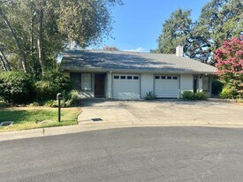6820-6822 Folsom Oaks Ct in Granite Bay, CA - Building Photo