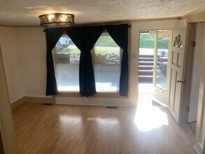 84 Chestnut Ln in Fries, VA - Building Photo - Building Photo