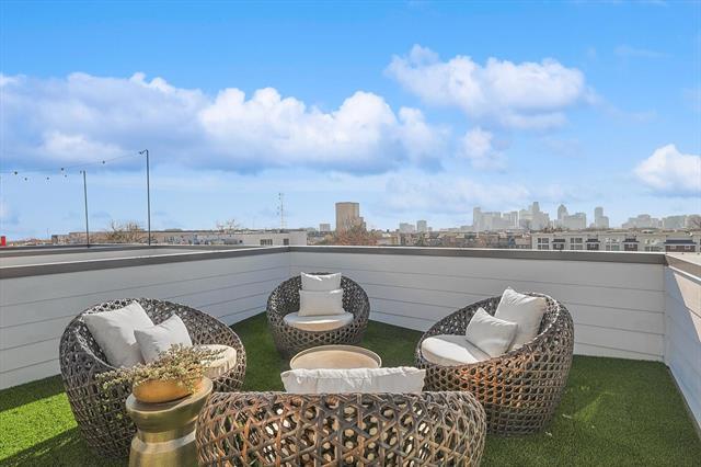 property at 4640 Munger Ave