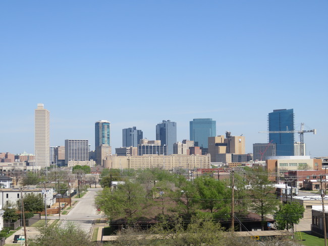 928 Travis Ave, Unit 202 in Fort Worth, TX - Building Photo - Building Photo