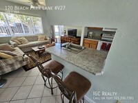 120 Beach Park Ln photo'