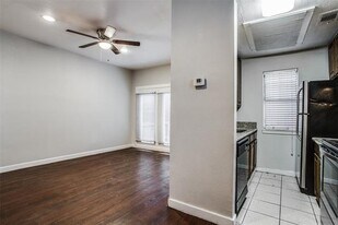 5114 Bryan St in Dallas, TX - Building Photo