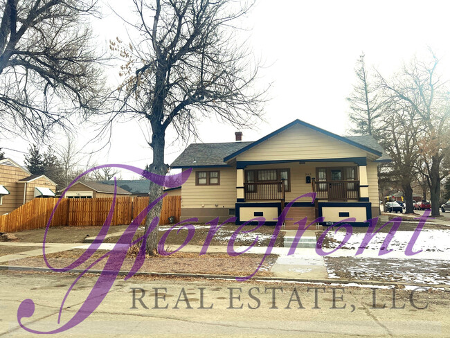 property at 343 W 11th St